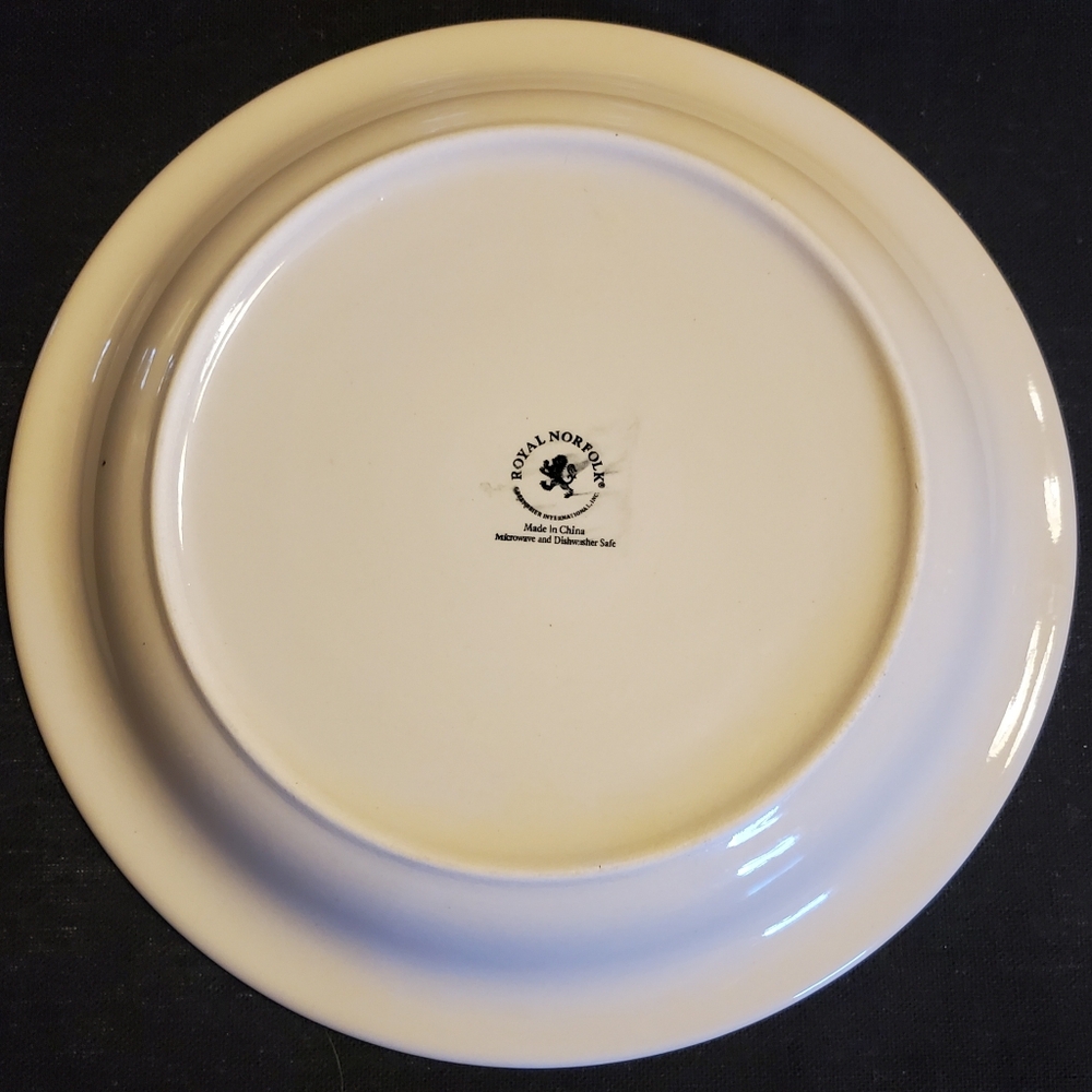 4️⃣🆕️🍃fall plates🍽🍂 - Picture 2 of 3